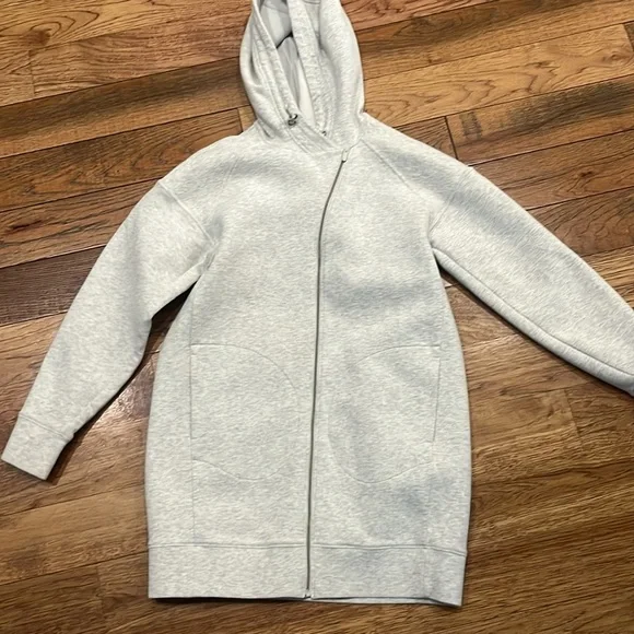 Lululemon In Orbit Jacket size 4 - Picture 9 of 11